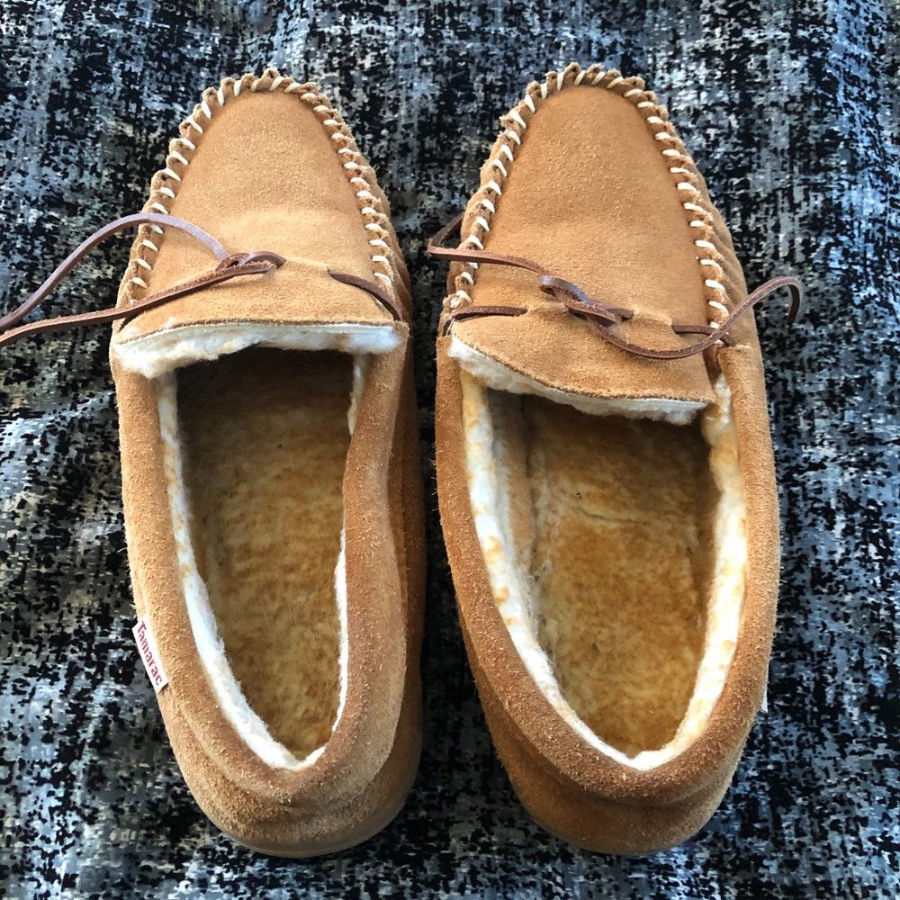 TAMARAC "MENS" COWHIDE MOCCASIN COMFORT SLIPPER